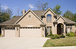 Garage Door Repair Services in Santa Clarita, CA
